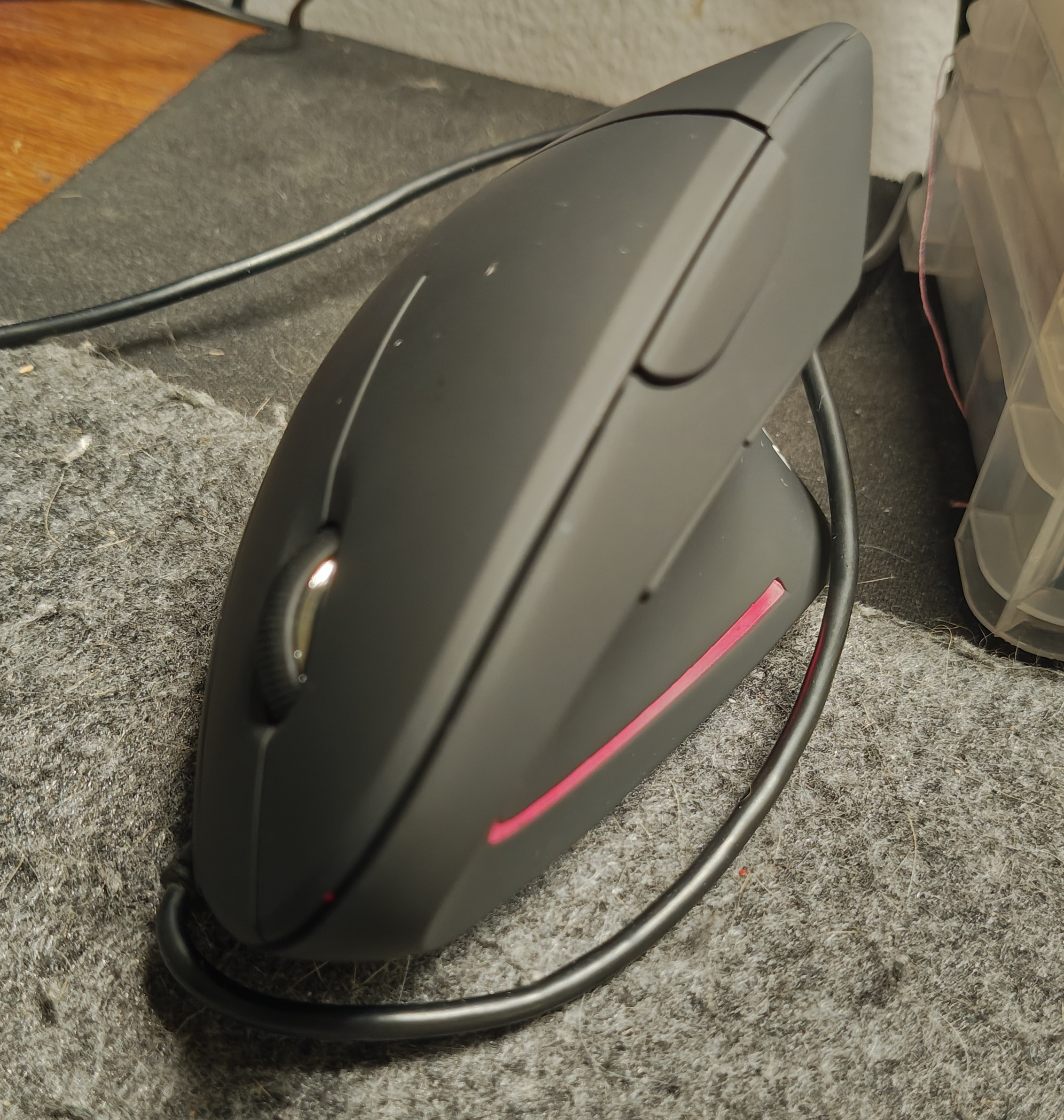 Anker 人体工学鼠标